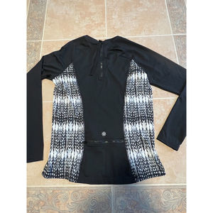 Athleta Worn once 1/4 zip Black long sleeve top-rear pocket women size L